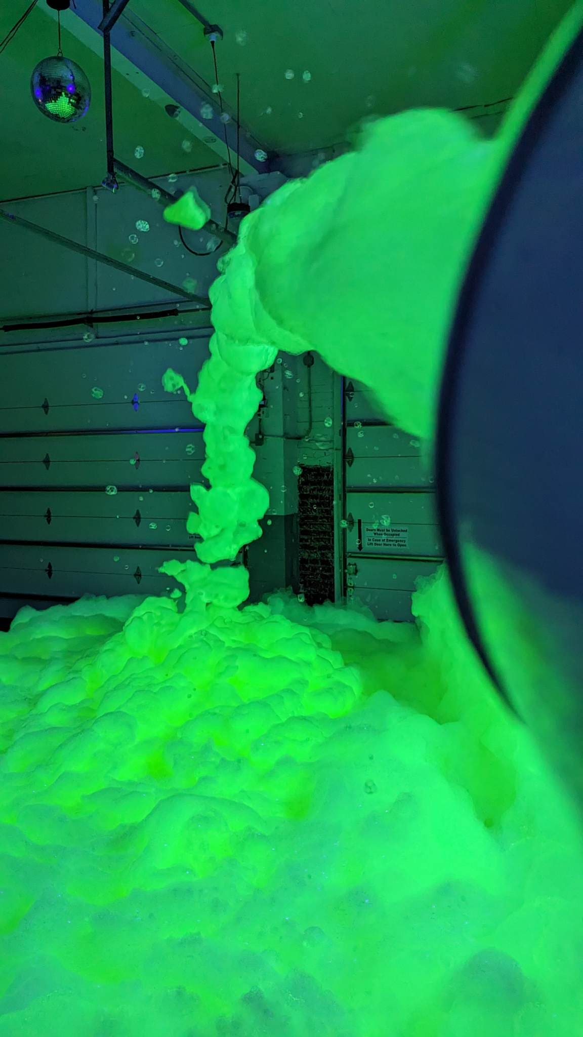 Lumos Dust - UV Glow Foam Powder - SurgeFX