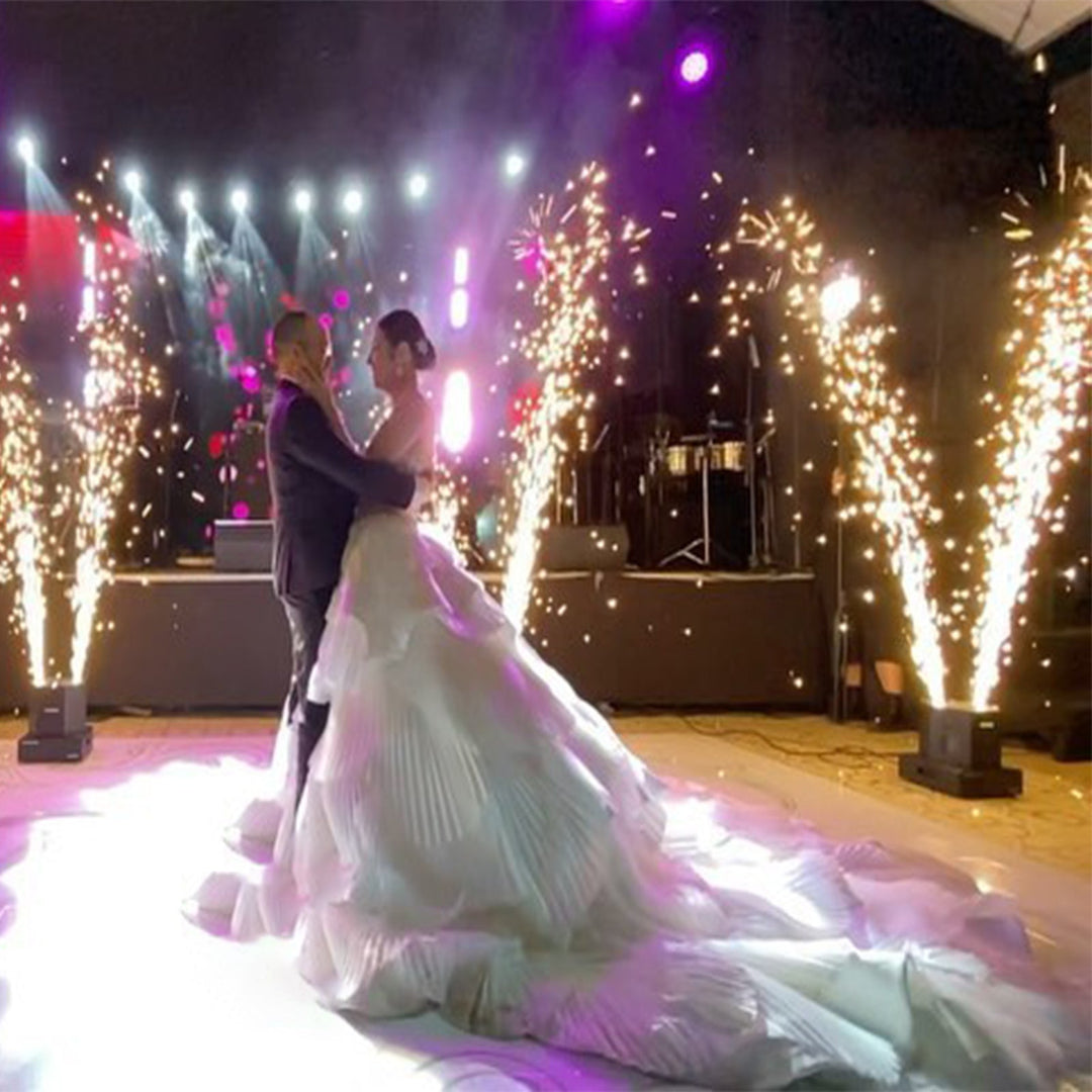 SurgeFX Sparknado – 360° Spinning Dual Nozzle Cold Spark Machine - SurgeFX