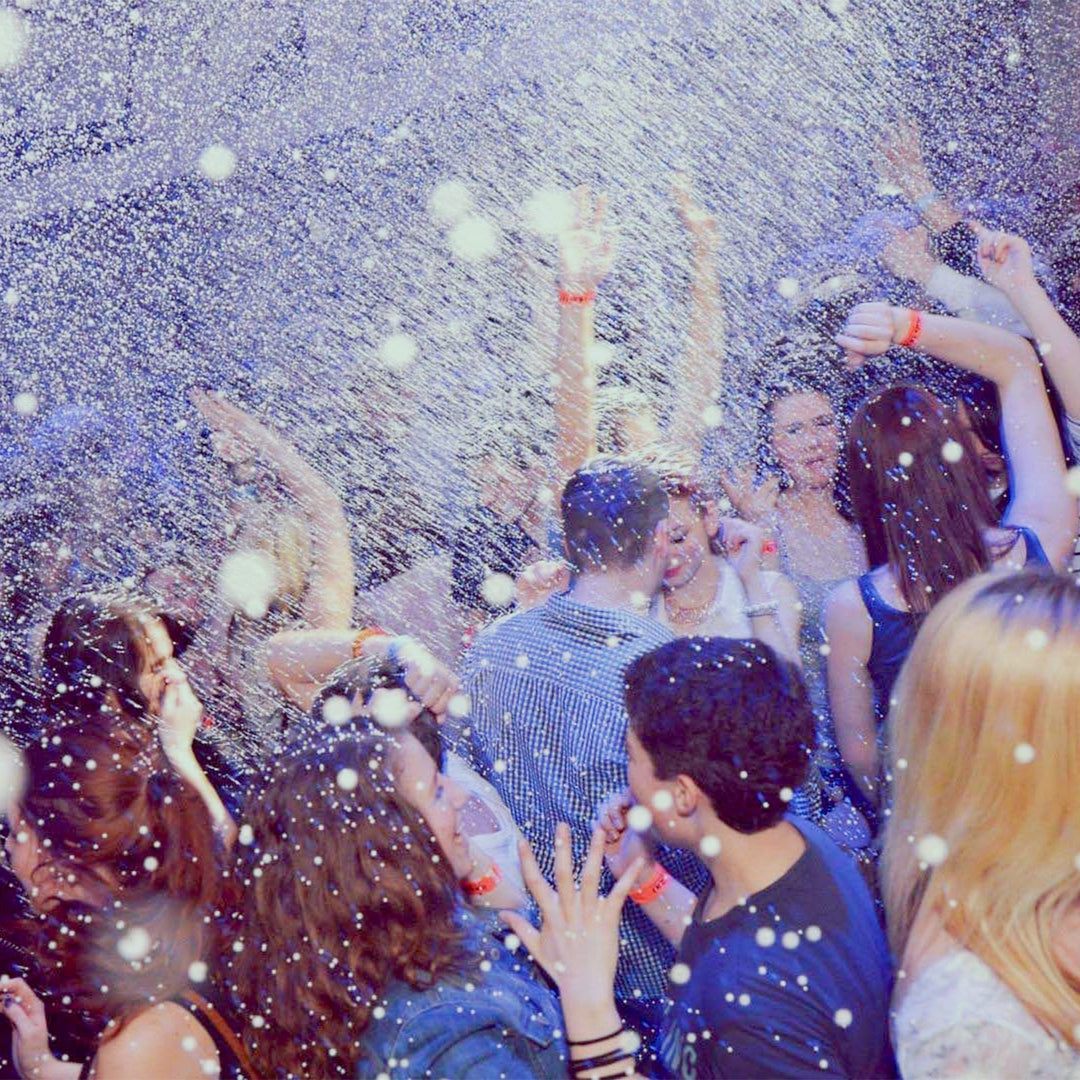 SurgeFX SF - SM1500 Snow Flake Machine - SurgeFX